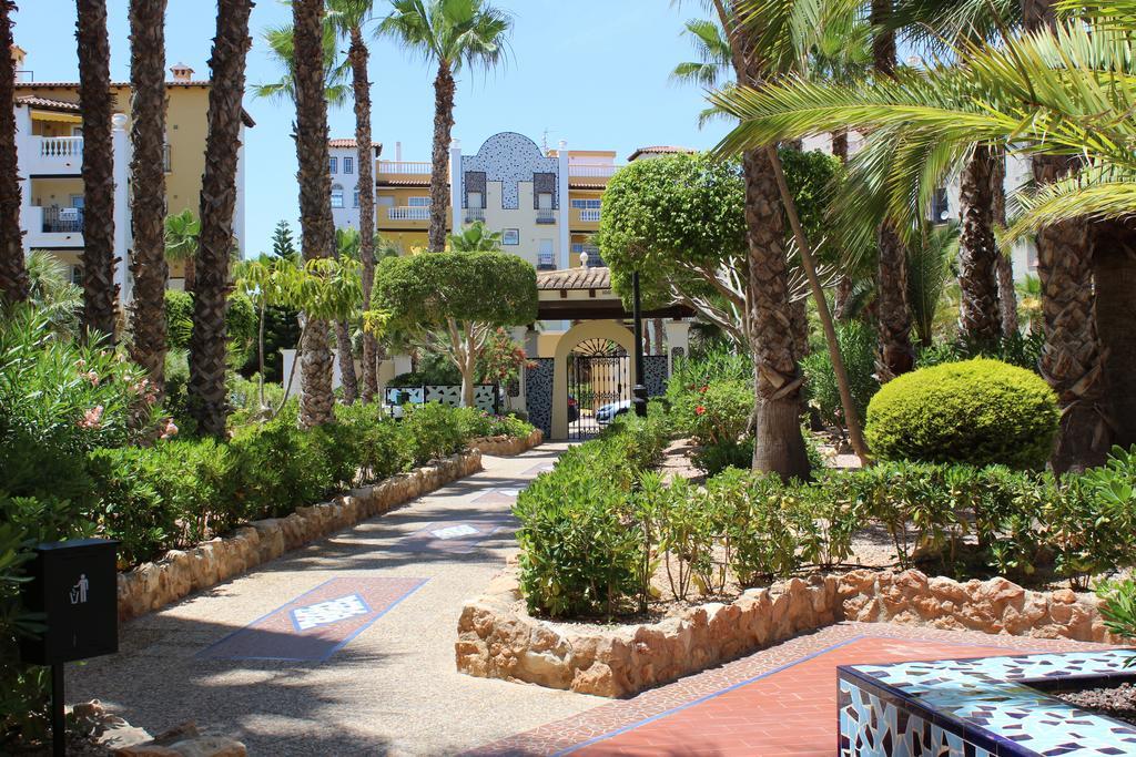 Appartement Aldea Del Mar à Torrevieja Extérieur photo